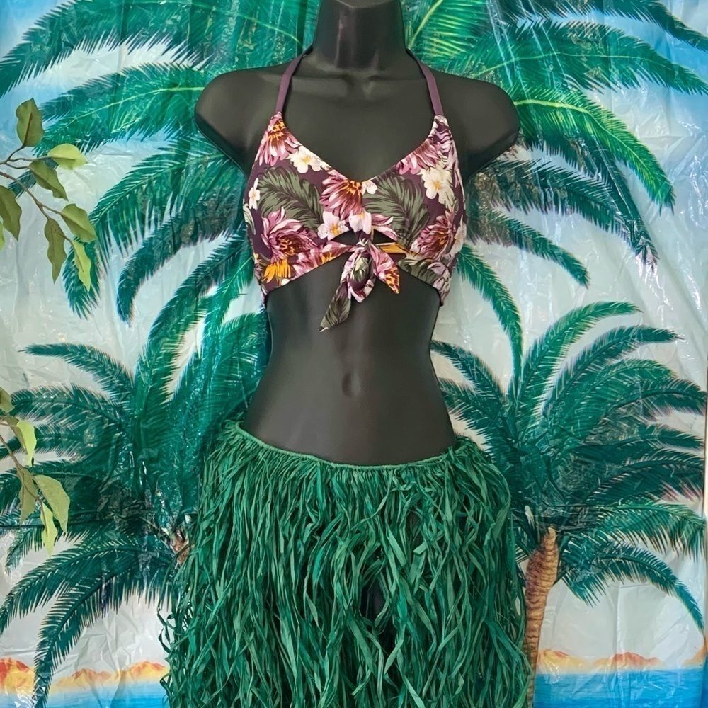 Bathing Suits Bundle (14) - Picture 5 of 16